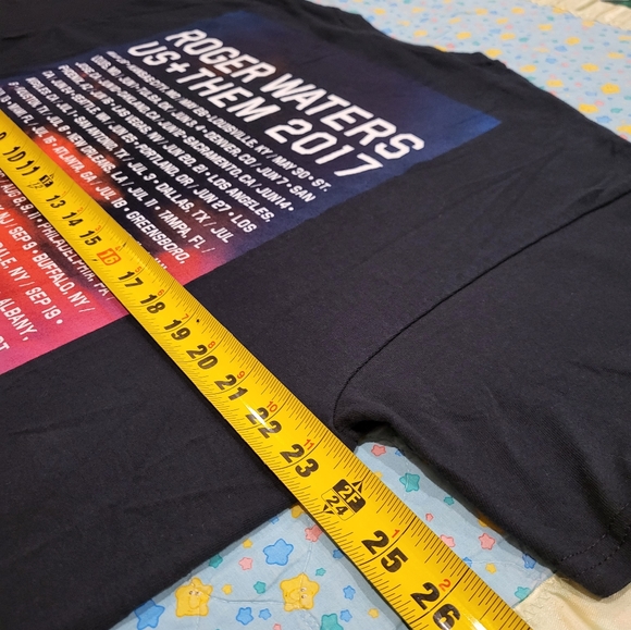 Roger Waters 🎵 US + Them 🤝 Concert Tour 🔥 Shirt XL ✨️ Pink Floyd 💎 2017 - Picture 7 of 7